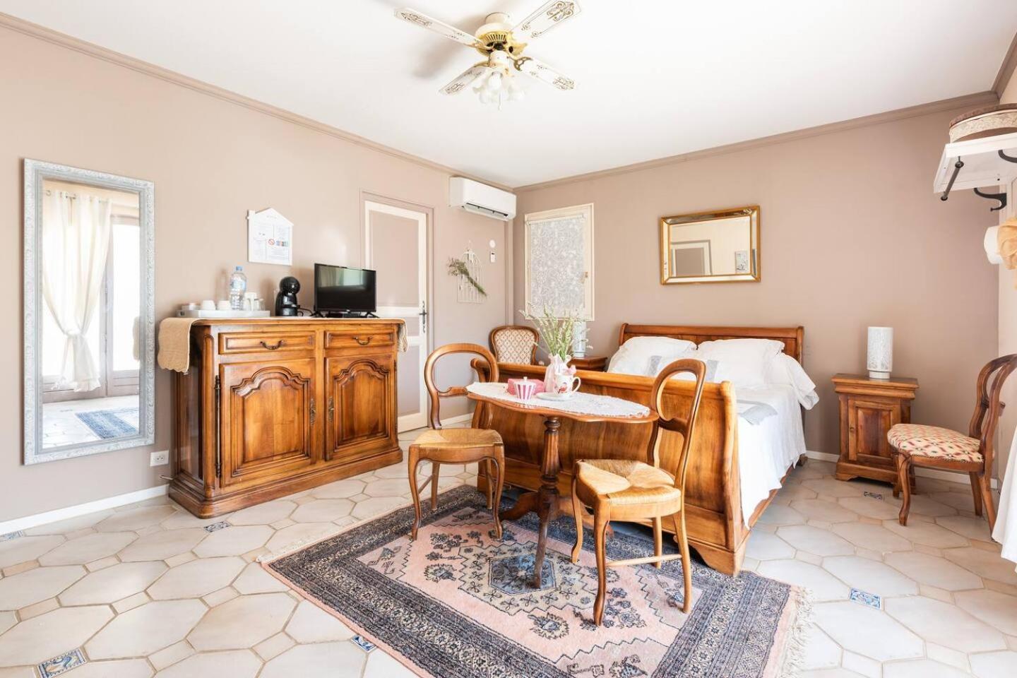 Villa Pomponette Nans-les-Pins Esterno foto