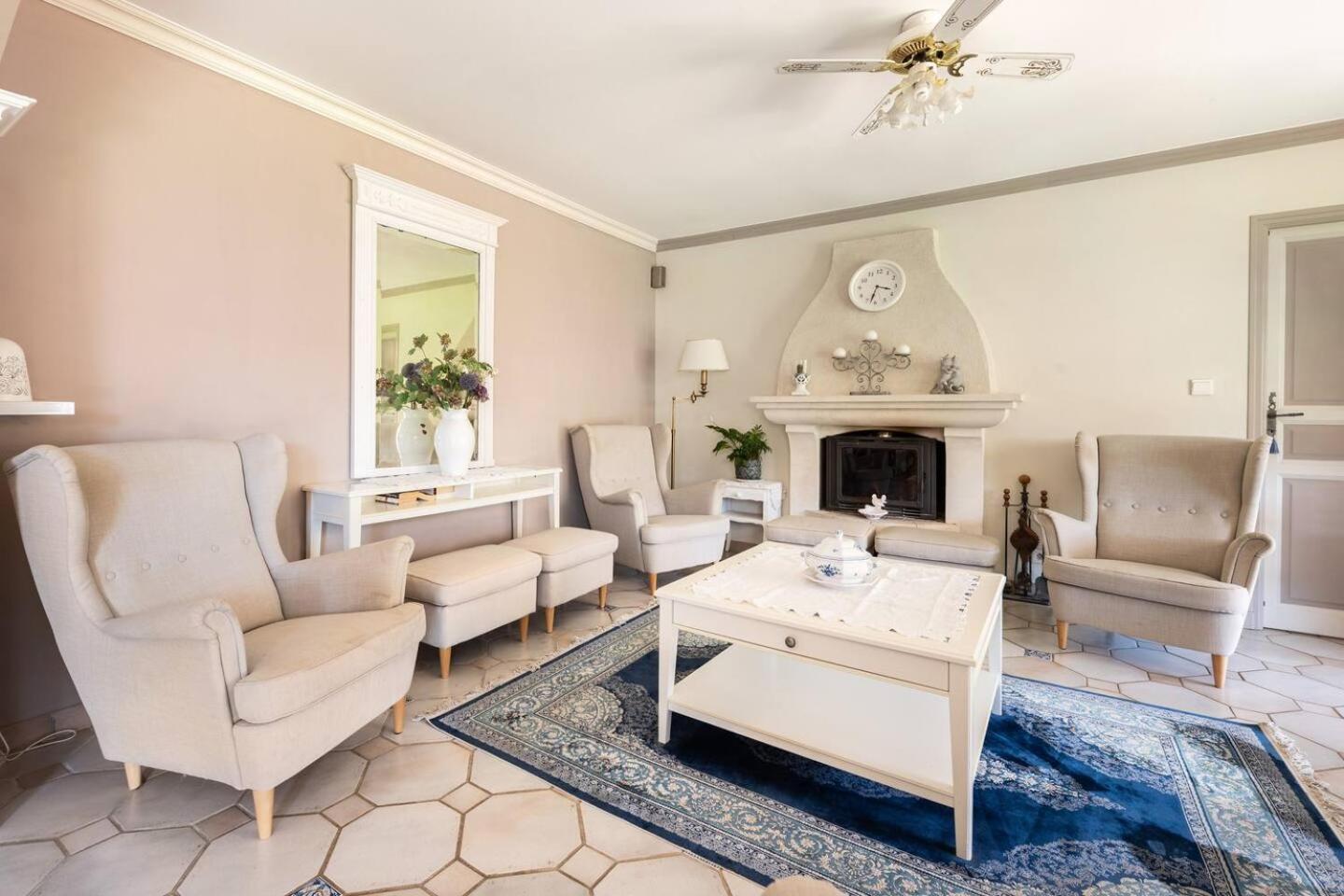 Villa Pomponette Nans-les-Pins Esterno foto